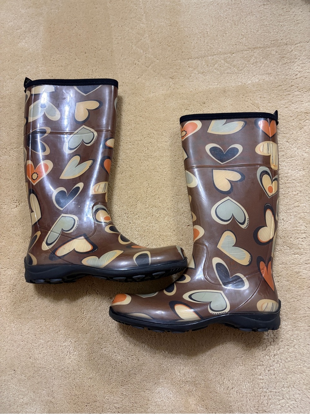 Kamik Brown Heart-Print Women's Rain Boots